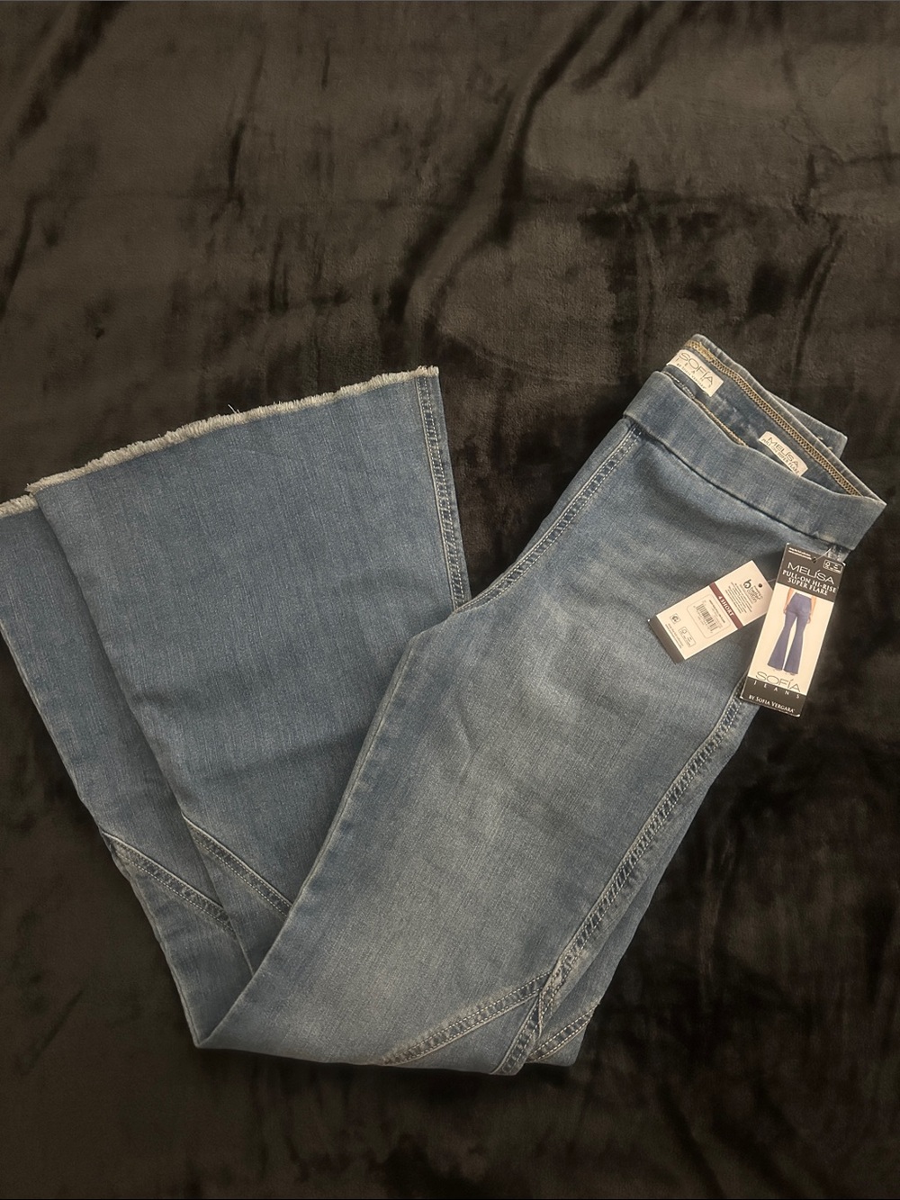 sofia by sofia vergara medium wash pull-on high rise super flare jean